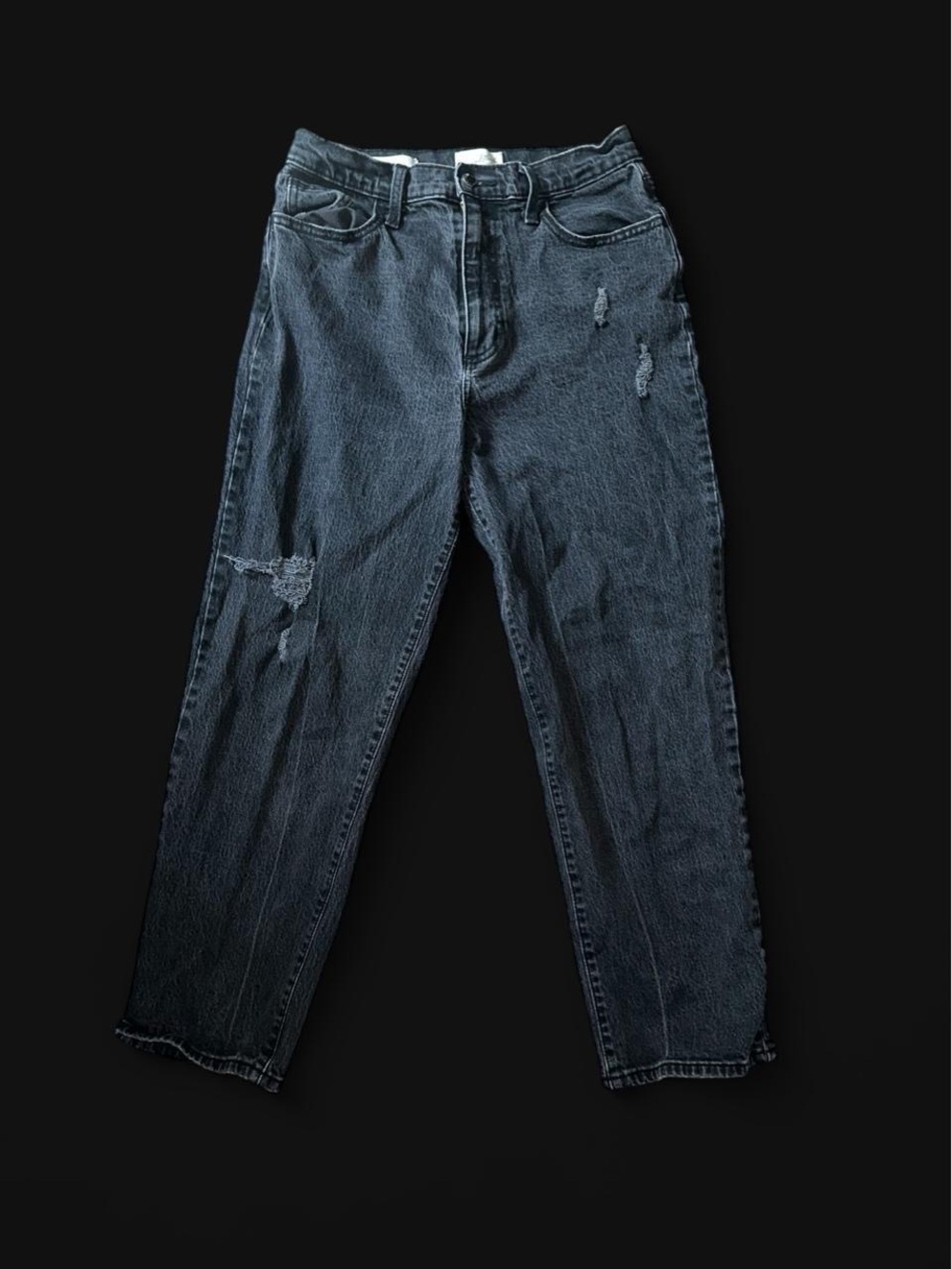 Universals Threads Distressed Dark Blue Jeans Size 10